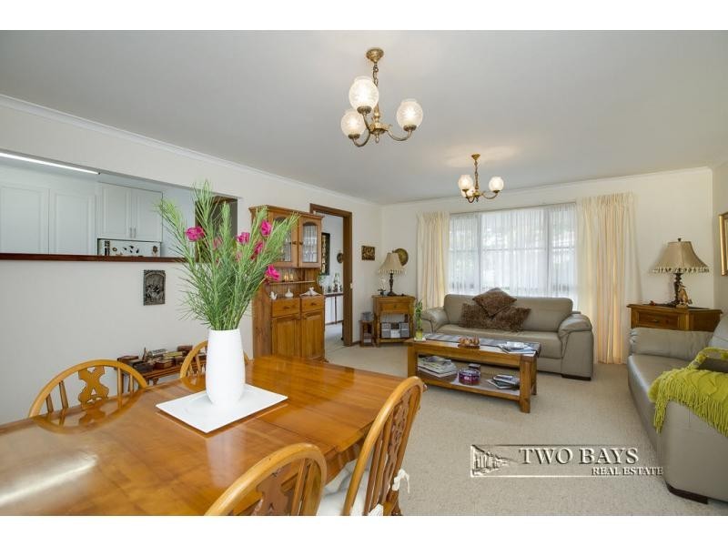 3/8 Roy Court, Mount Eliza VIC 3930