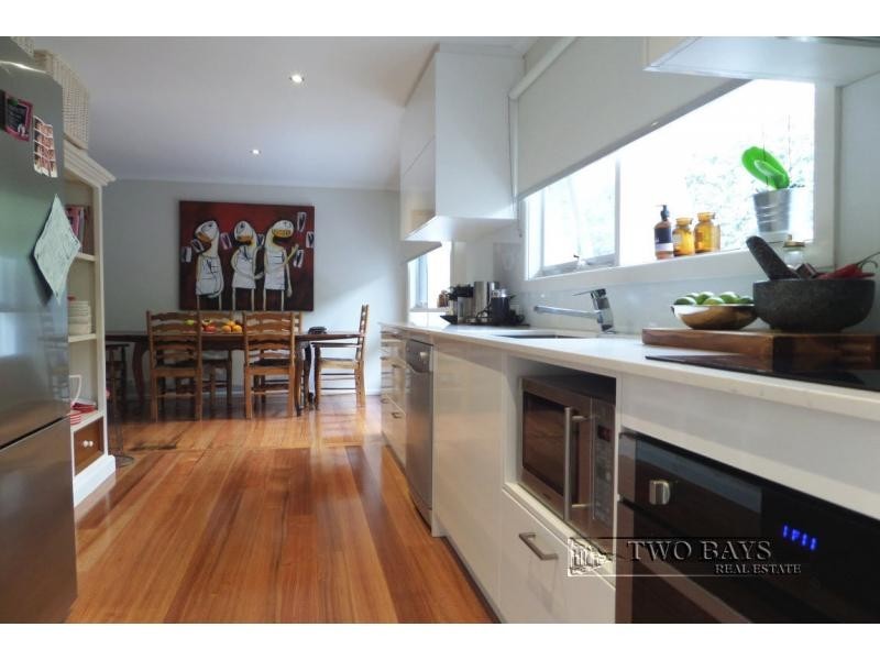 13 Viewpoint Avenue, Mount Eliza VIC 3930