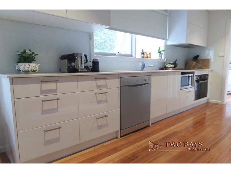 13 Viewpoint Avenue, Mount Eliza VIC 3930