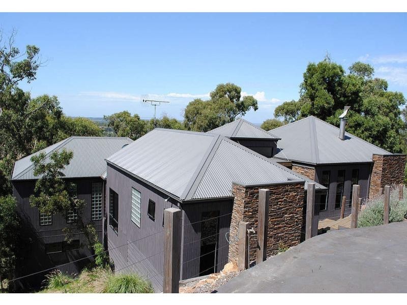 62-64 Eumeralla Grove, Mount Eliza VIC 3930