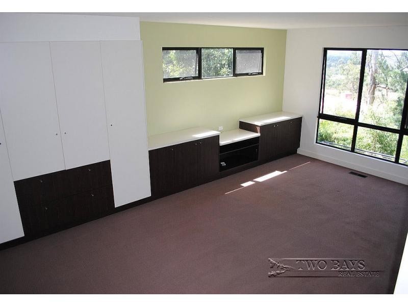62-64 Eumeralla Grove, Mount Eliza VIC 3930