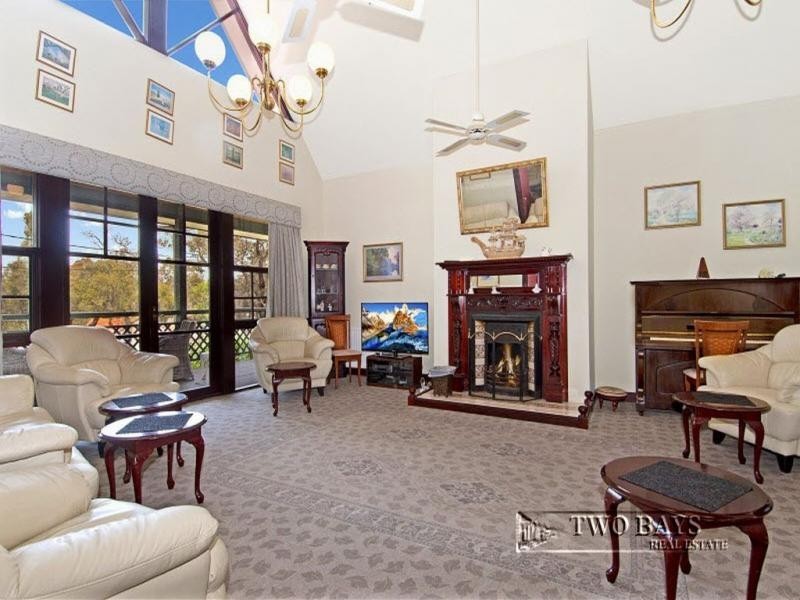 15/2 Mt Eliza Way, Mount Eliza, Mount Eliza VIC 3930