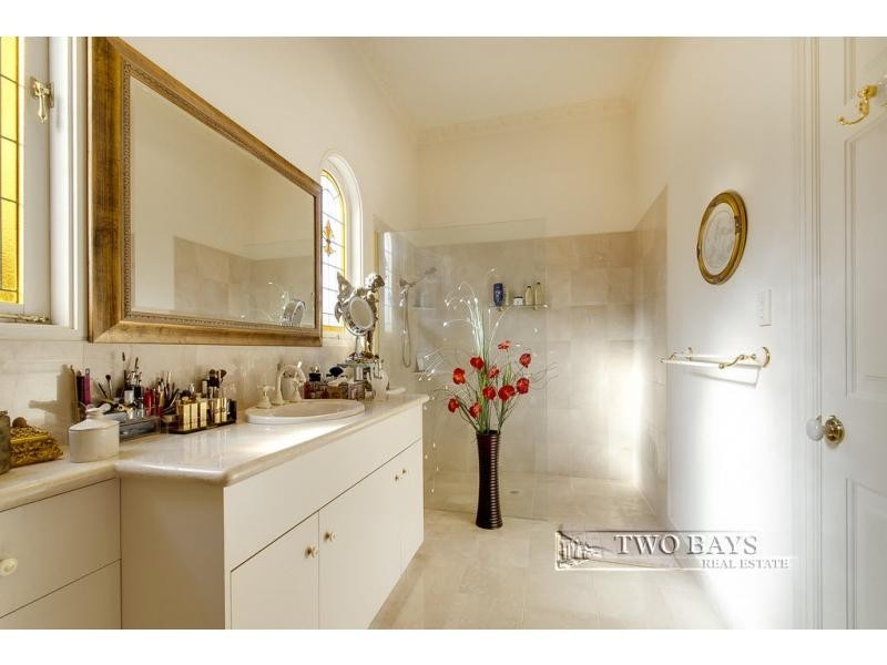 22 Screen Street, Frankston, Frankston VIC 3199