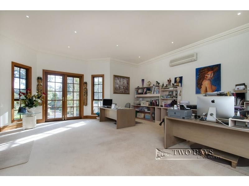 22 Screen Street, Frankston, Frankston VIC 3199