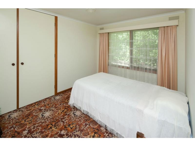74 Wimborne Avenue, Mount Eliza VIC 3930