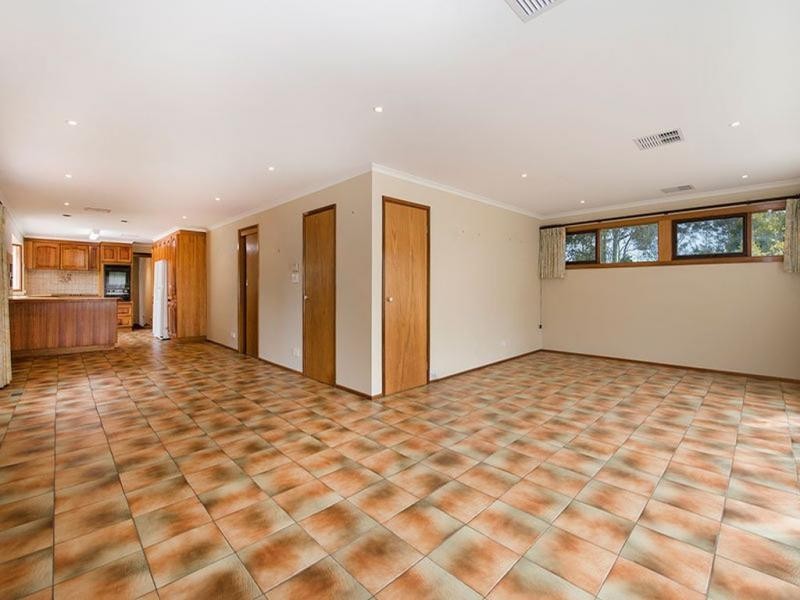 5 Wiringa Crescent, Mount Eliza, Mount Eliza VIC 3930