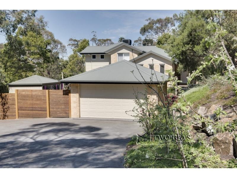 38 Eumeralla Grove, Mount Eliza, Mount Eliza VIC 3930