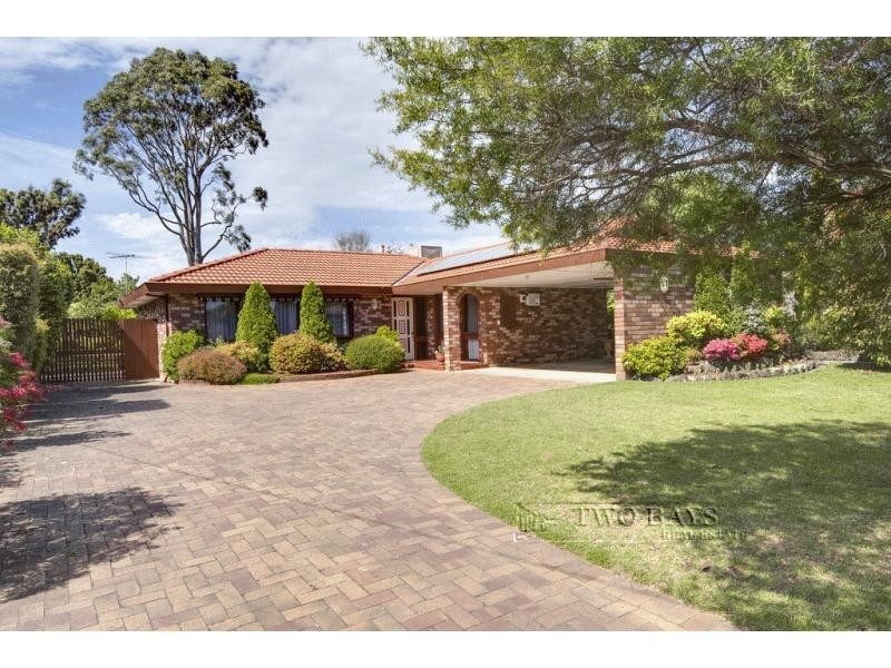 6 Warana Way, Mount Eliza, Mount Eliza VIC 3930