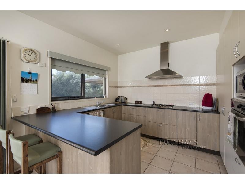 8/33 Baden Powell Place, Mount Eliza, Mount Eliza VIC 3930