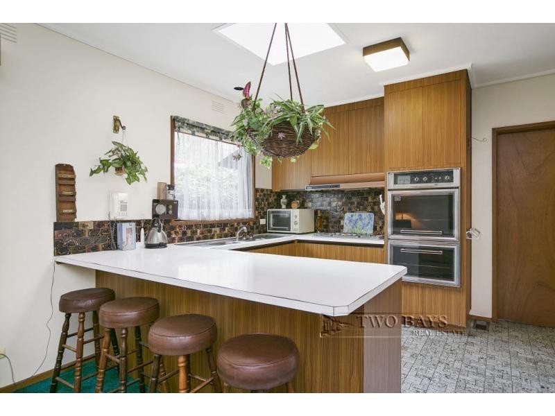 35 Bethanga Street, Mount Eliza, Mount Eliza VIC 3930