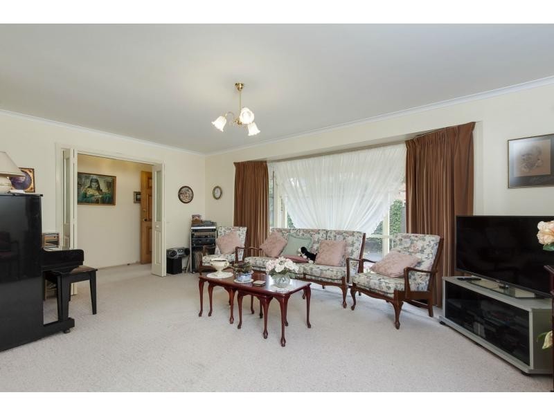 1/5 Betty Avenue, Mount Eliza VIC 3930