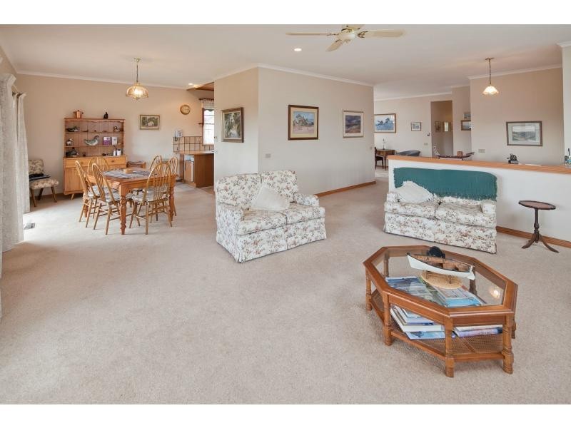 150 Wimbledon Avenue, Mount Eliza VIC 3930