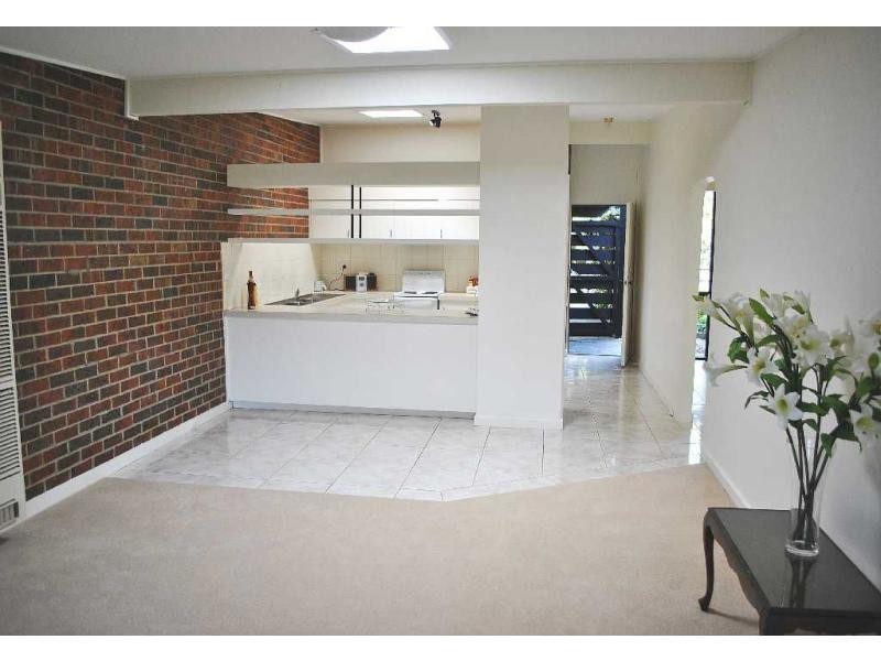 2/139 Mt Eliza Way, Mount Eliza VIC 3930