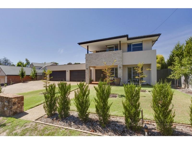 6 Glen Shian Lane, Mount Eliza VIC 3930
