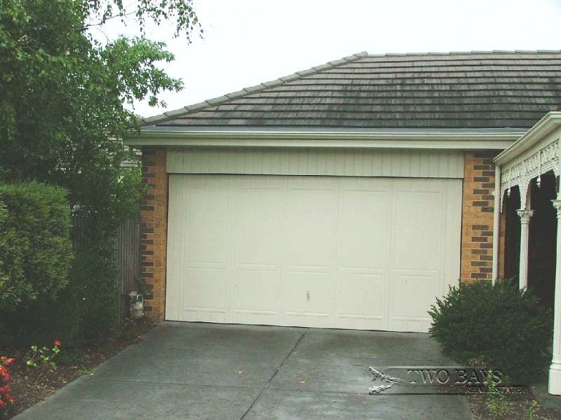 2/1 Baden Powell Place, Mount Eliza VIC 3930