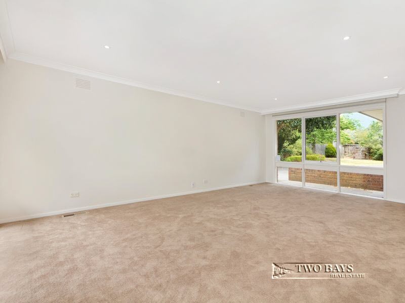 5 Ocean Grove, Mount Eliza VIC 3930