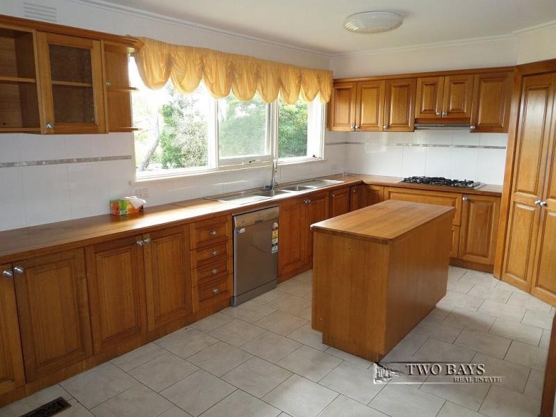 2 Hamersley Court, Mount Eliza VIC 3930