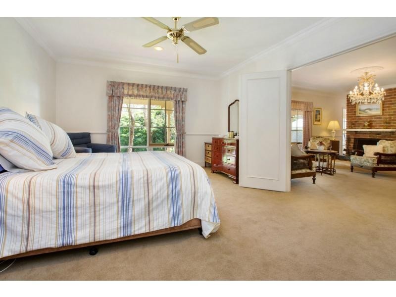 8 Walkers Road, Mount Eliza VIC 3930