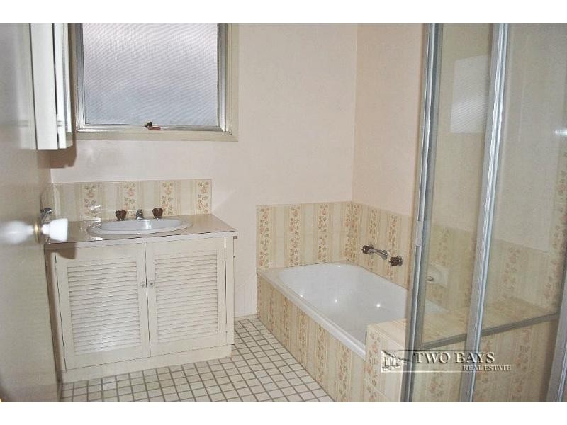 Unit 4/131-133 Mount ELiza Way, Mount Eliza VIC 3930