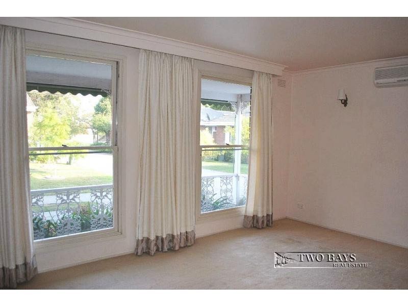 Unit 4/131-133 Mount ELiza Way, Mount Eliza VIC 3930