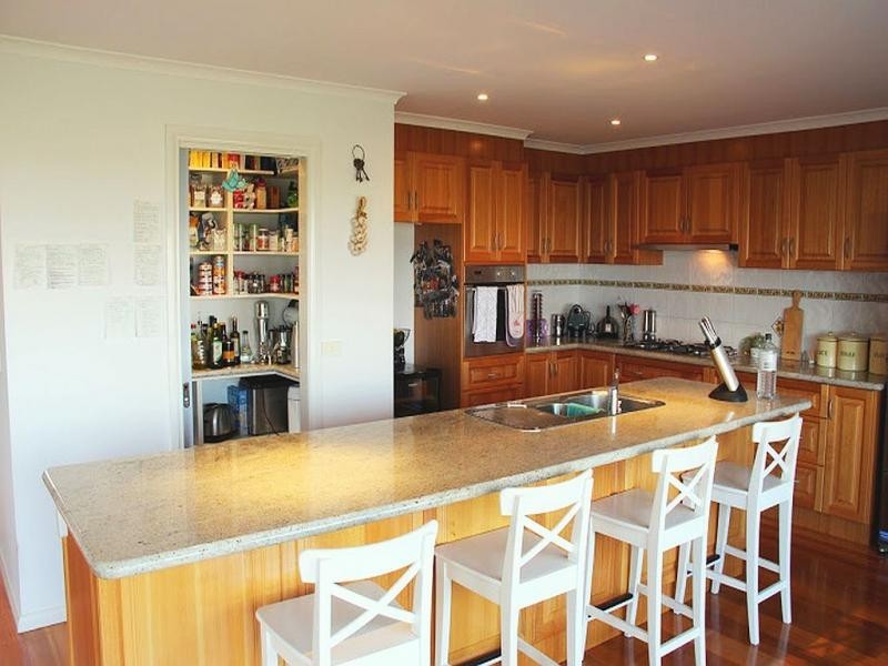 12 Brighton Crescent, Mount Eliza VIC 3930