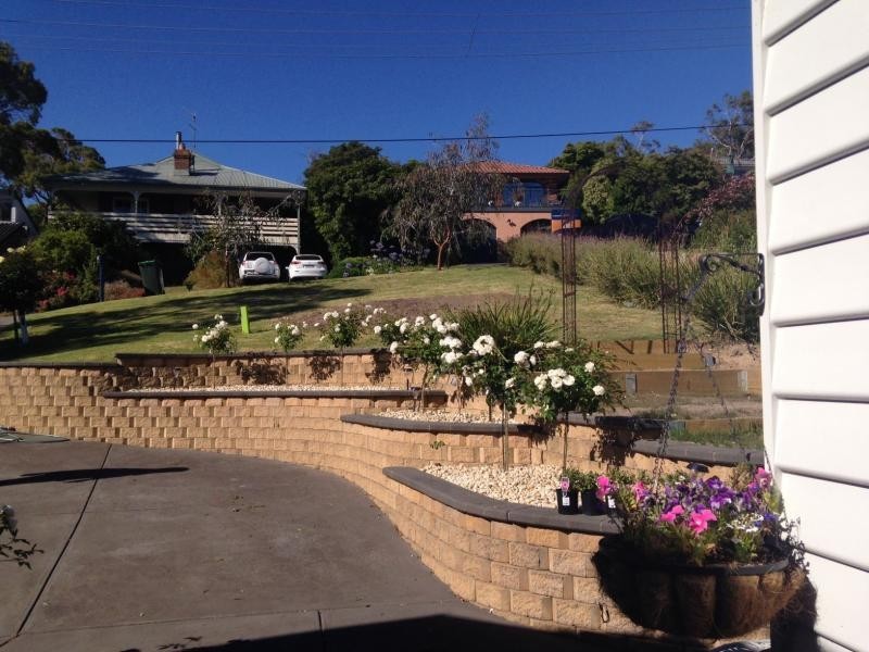 12 Brighton Crescent, Mount Eliza VIC 3930