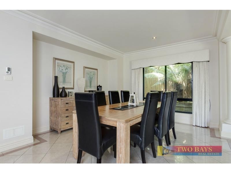 14 Rannoch Avenue, Mount Eliza VIC 3930