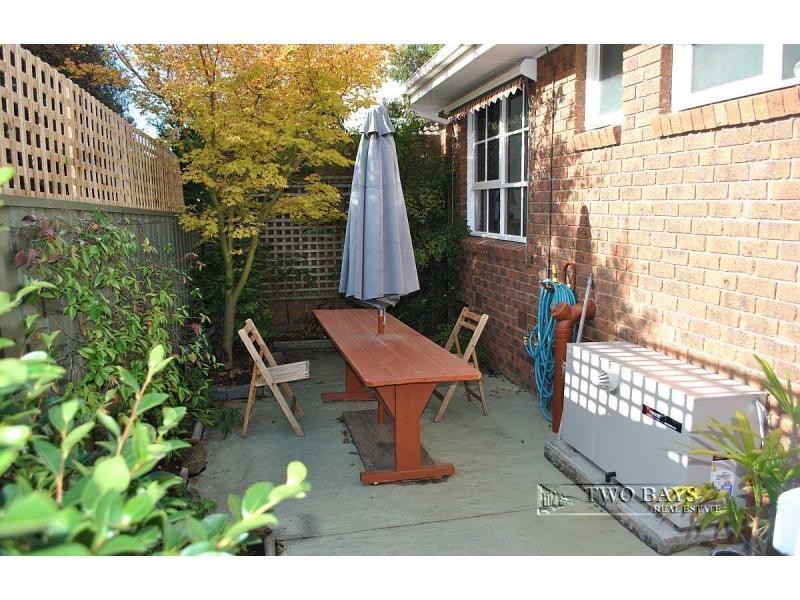 2/8 Roy Court, Mount Eliza VIC 3930