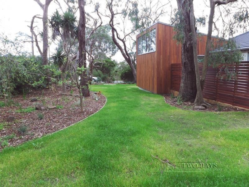 2A Winona Road, Mount Eliza VIC 3930