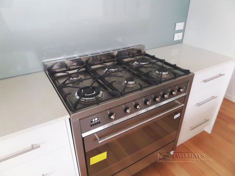 2A Winona Road, Mount Eliza VIC 3930