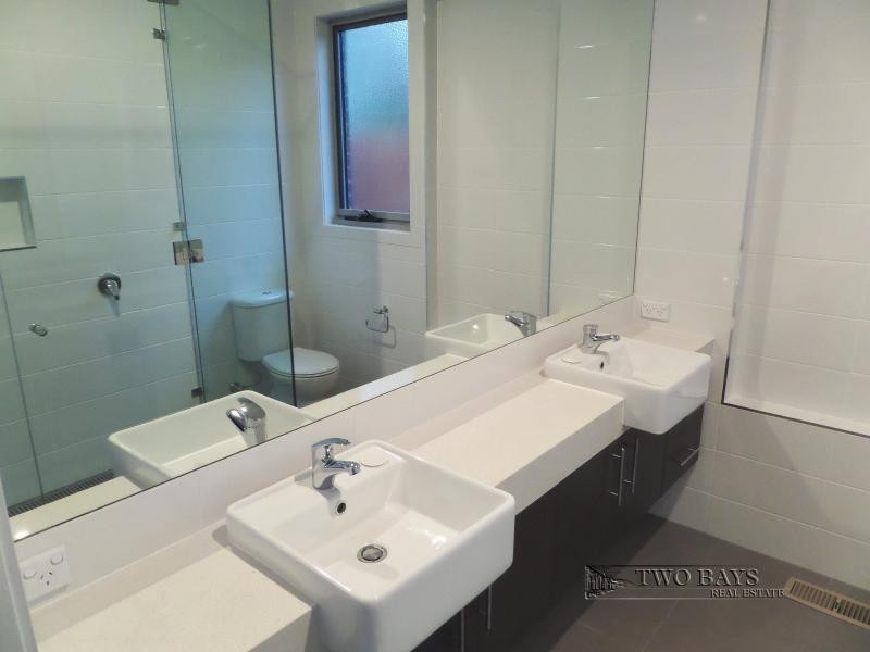 2A Winona Road, Mount Eliza VIC 3930