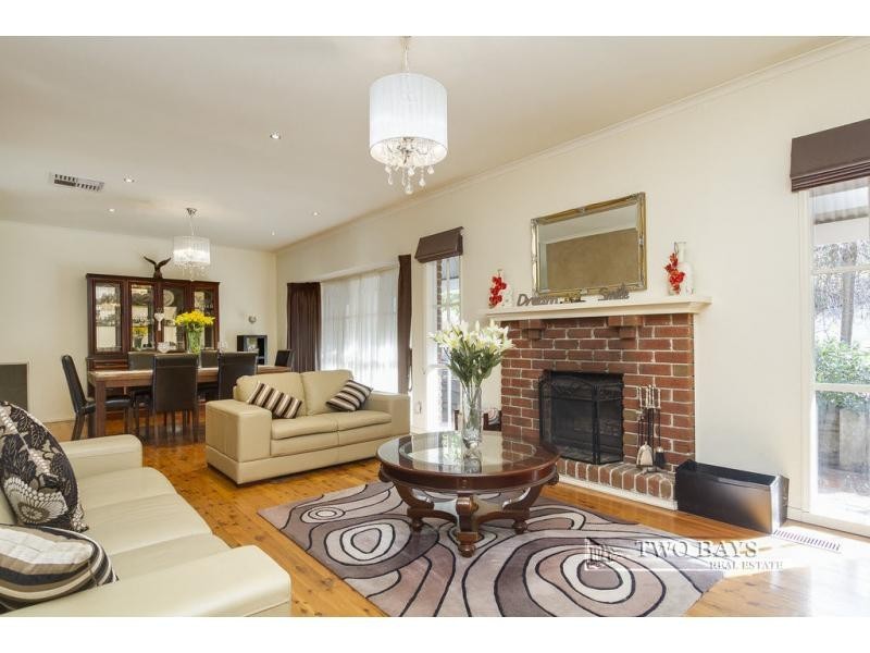 72 Station Street, Mount Eliza VIC 3930