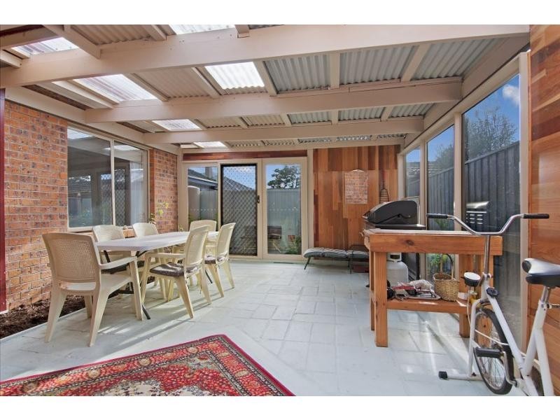 1B Cricklewood Avenue, Frankston VIC 3199