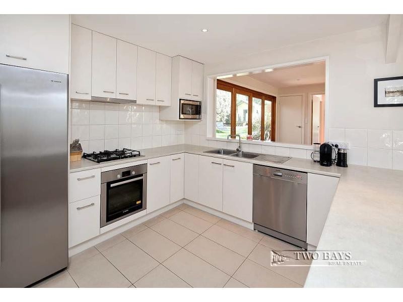 67 Summerhill Crescent, Mount Eliza VIC 3930