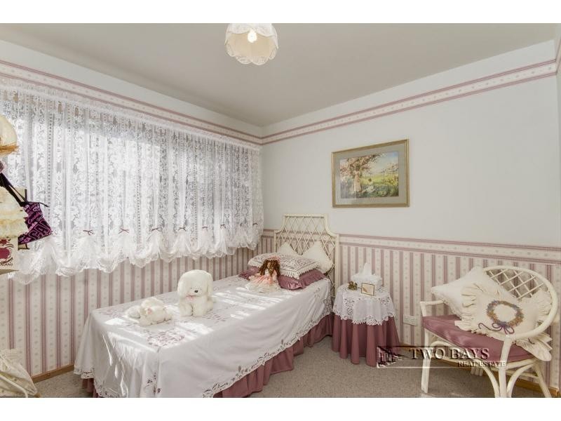 1 St Kilda Street, Mount Eliza VIC 3930