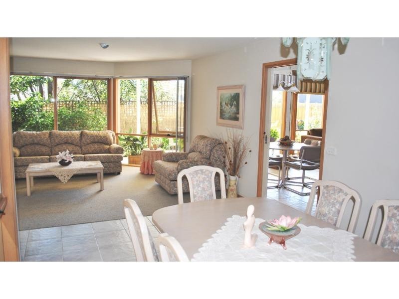 1 St Kilda Street, Mount Eliza VIC 3930