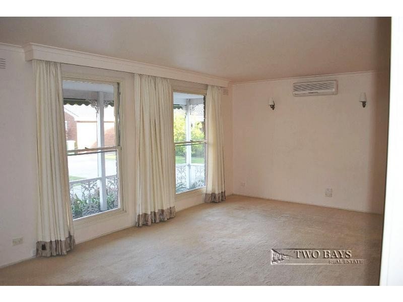 4/131 Mt Eliza Way, Mount Eliza VIC 3930