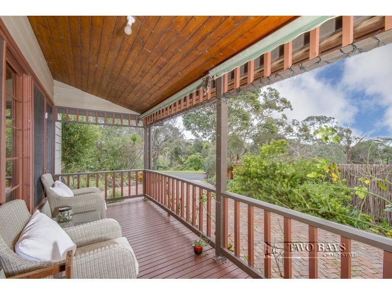 13 Wimborne  Avenue, Mount Eliza VIC 3930