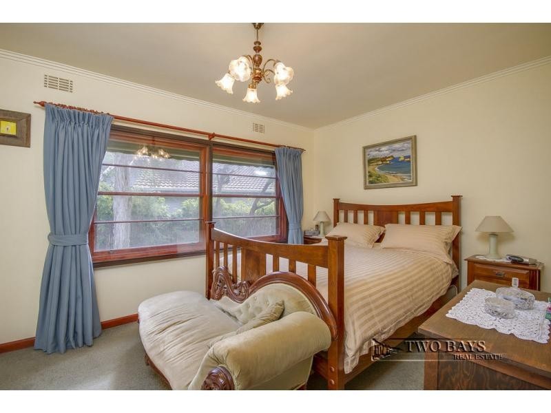 13 Wimborne  Avenue, Mount Eliza VIC 3930