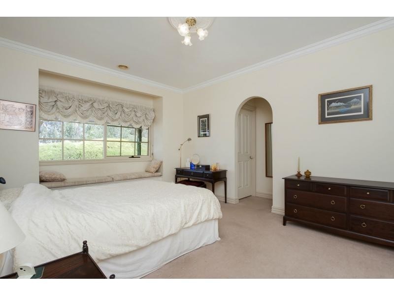 5 Victory Place, Mount Eliza VIC 3930