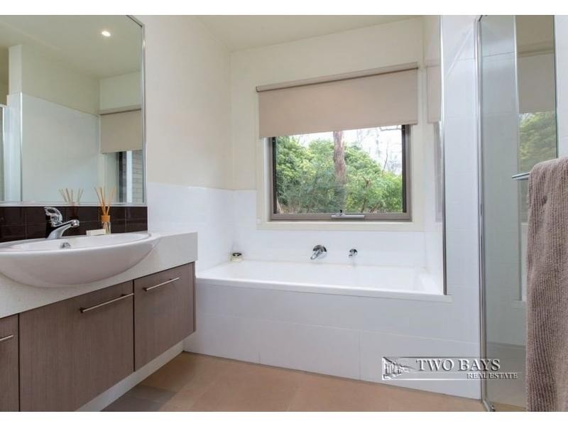 5A Allison Road, Mount Eliza VIC 3930