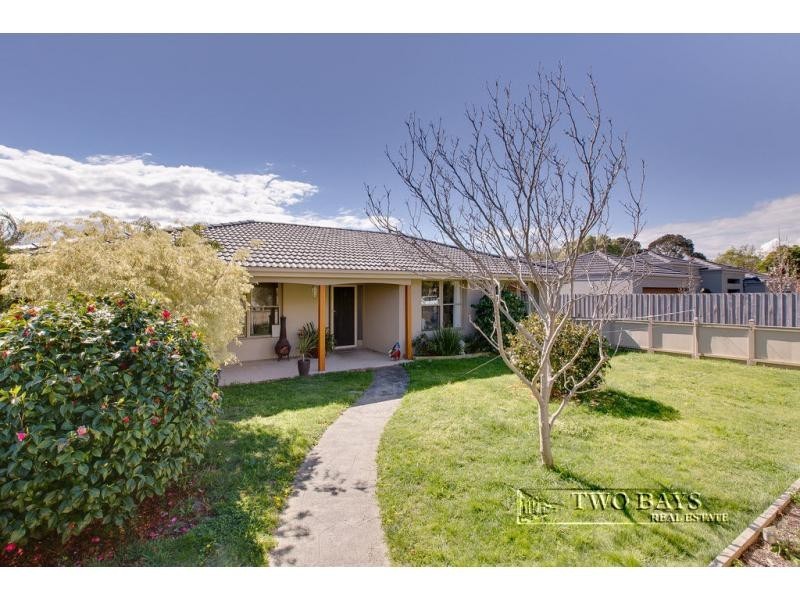 29 Dalsten Grove, Mount Eliza VIC 3930