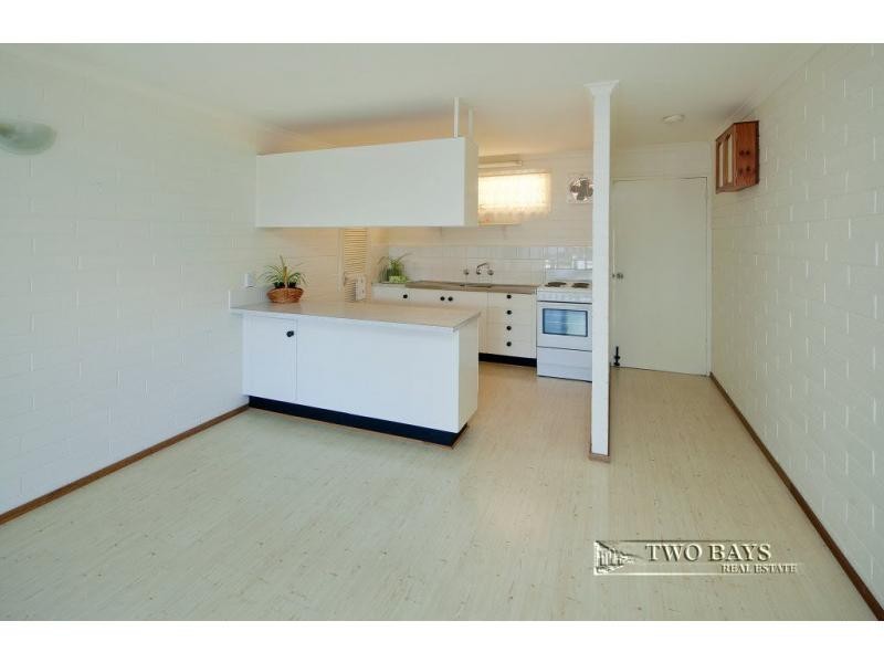 2/168 Canadian Bay Road, Mount Eliza VIC 3930