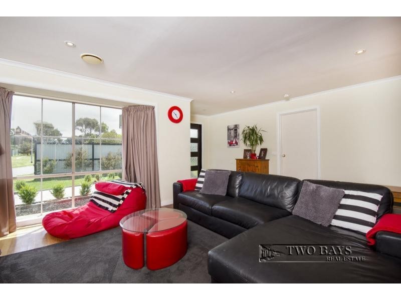 6 Acacia Street, Mount Martha VIC 3934