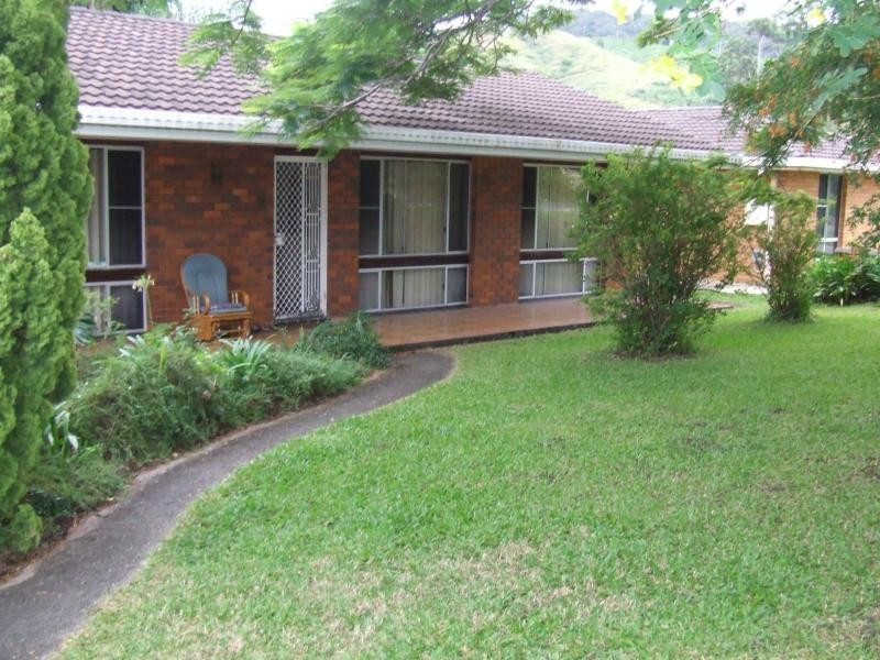 14 Taloumbi Road, Coffs Harbour NSW 2450