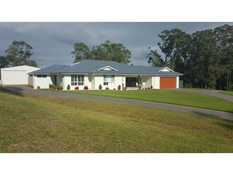 137 Pearl Circuit, Valla NSW 2448