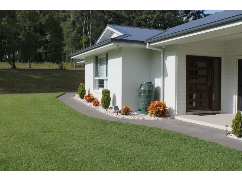 137 Pearl Circuit, Valla NSW 2448