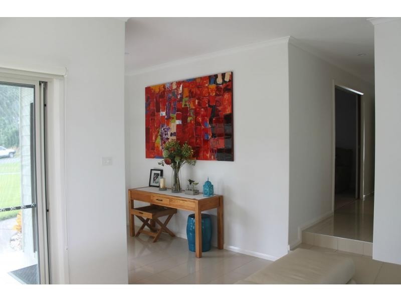 137 Pearl Circuit, Valla NSW 2448