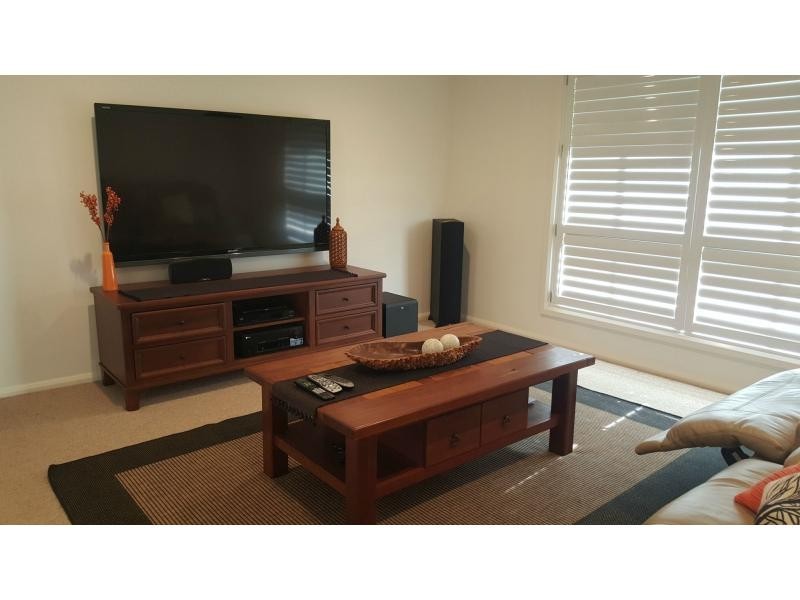 137 Pearl Circuit, Valla NSW 2448