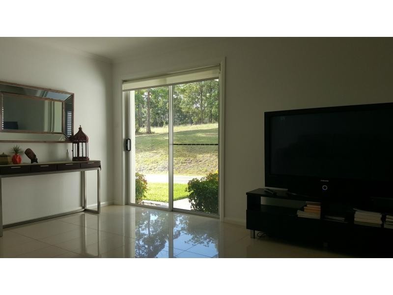 137 Pearl Circuit, Valla NSW 2448